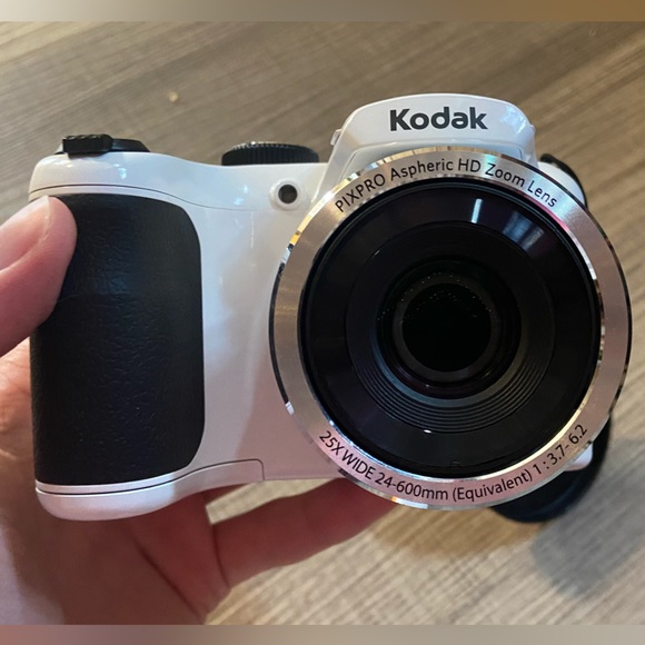 Kodak camera - Picture 4 of 5